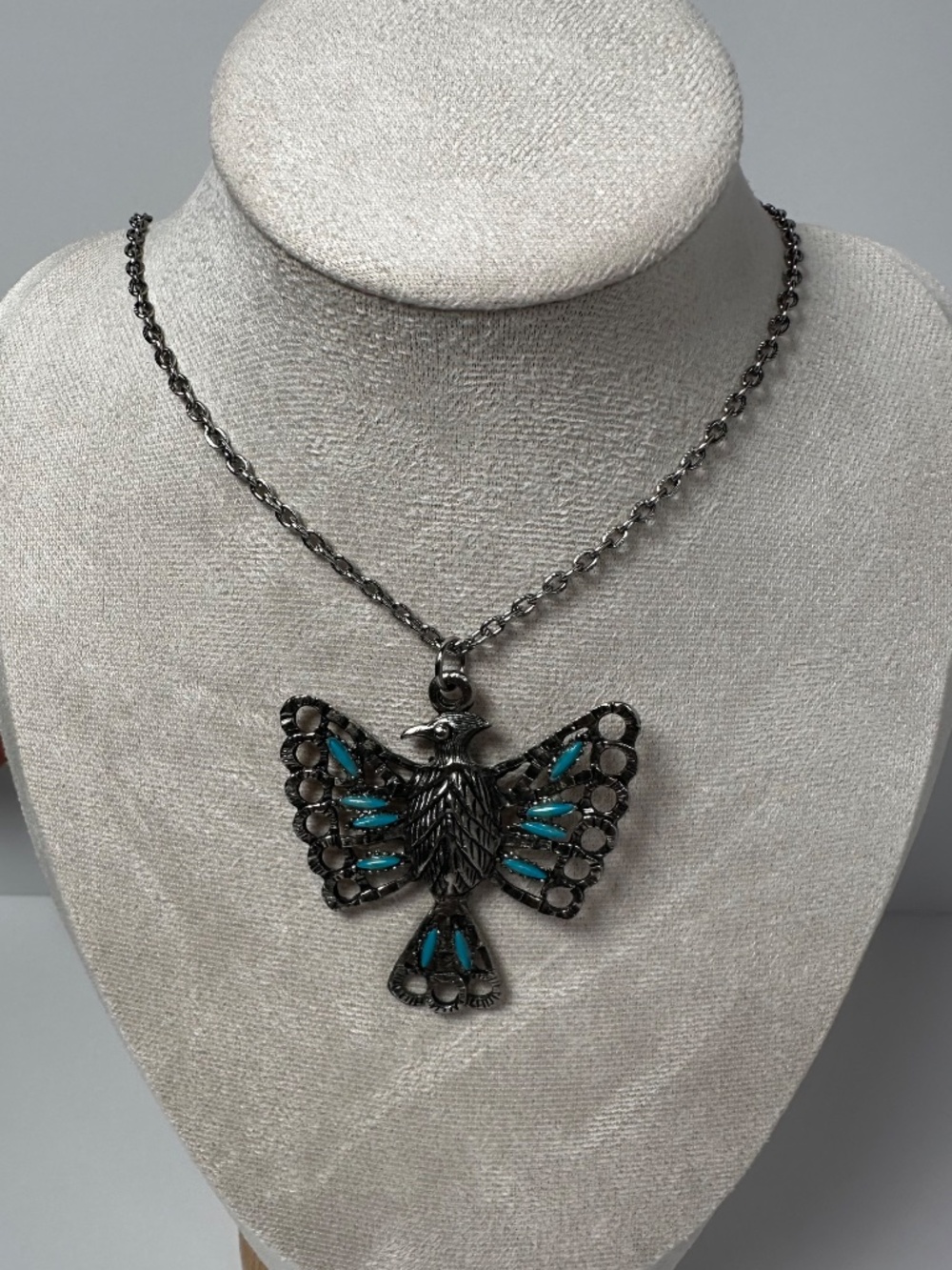 Southwestern Thunderbird Eagle Pendant Necklace Turquoise Colour Silver Tone